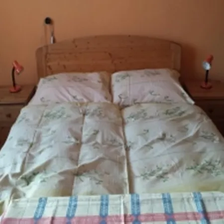 Privatunterkunft Libusa243 *